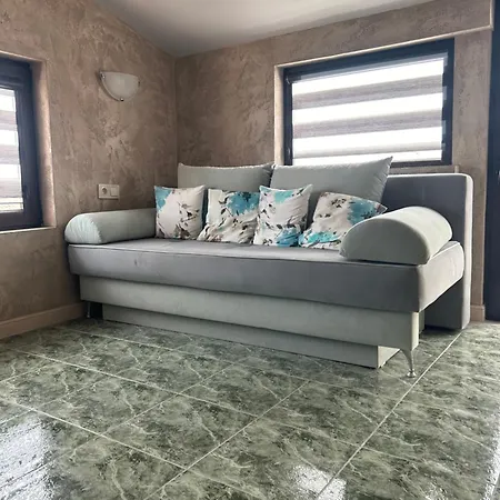 Under The Fig Guest house Ahtopol